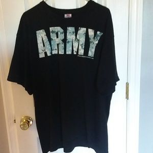 US ARMY T- SHIRT